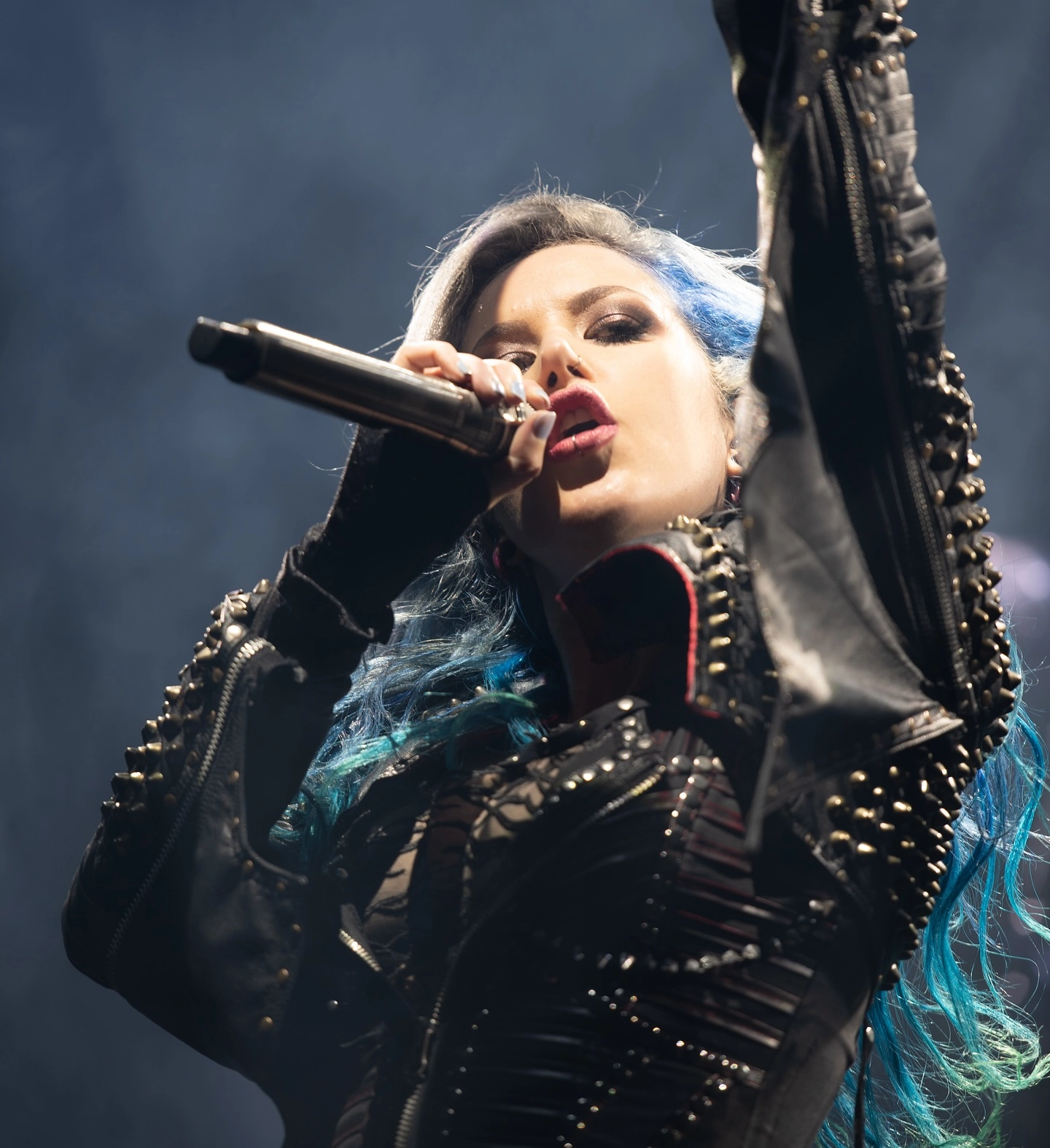 Αιφνιδιαστική ρήξη στους Arch Enemy — Τέλος εποχής για την Alissa White-Gluz