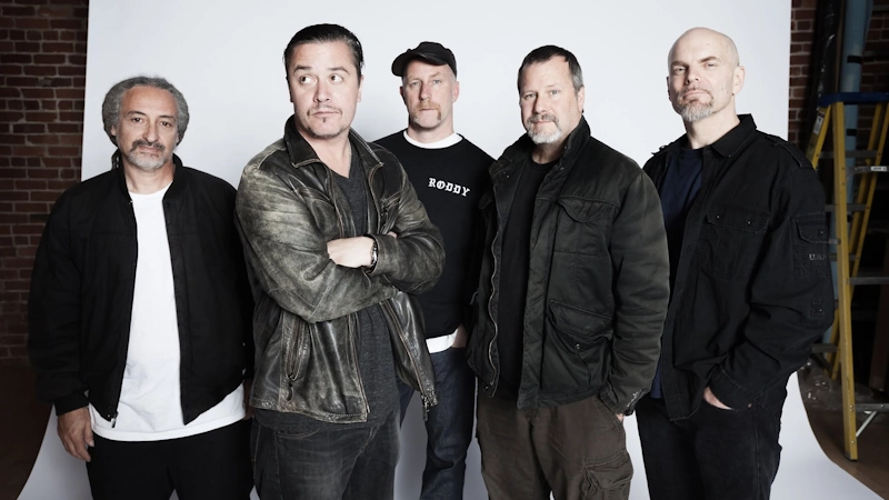 Οι Faith No More ανάβουν ξανά τη σπίθα της επιστροφής