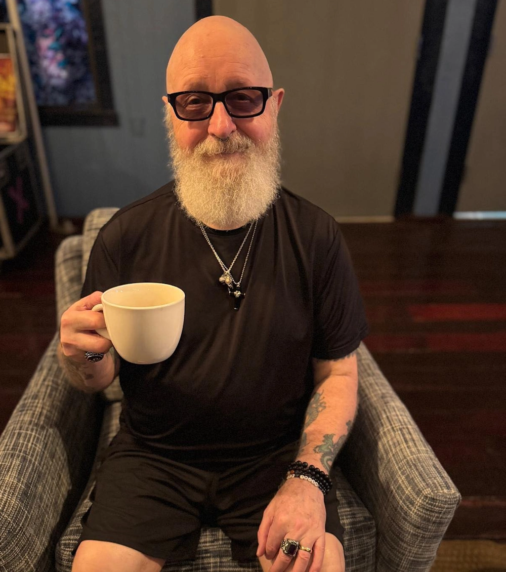 Rob Halford: «Δεν θέλω ποτέ ξανά να ξυπνήσω άρρωστος και κουρασμένος»