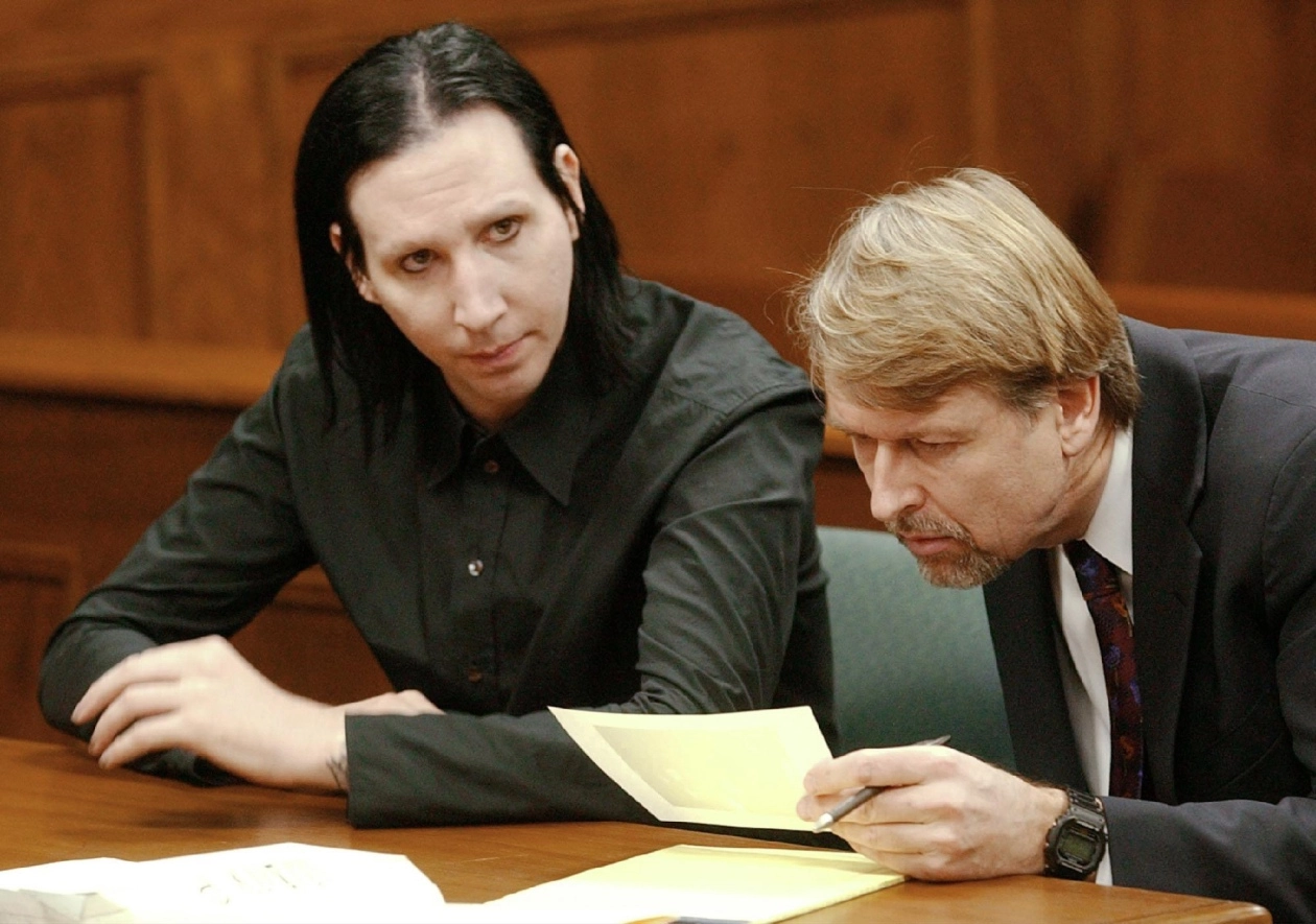 Στο ειδώλιο ξανά ο Marilyn Manson : Δεκτή η επαναφορά μήνυσης σεξουαλικής κακοποίησης