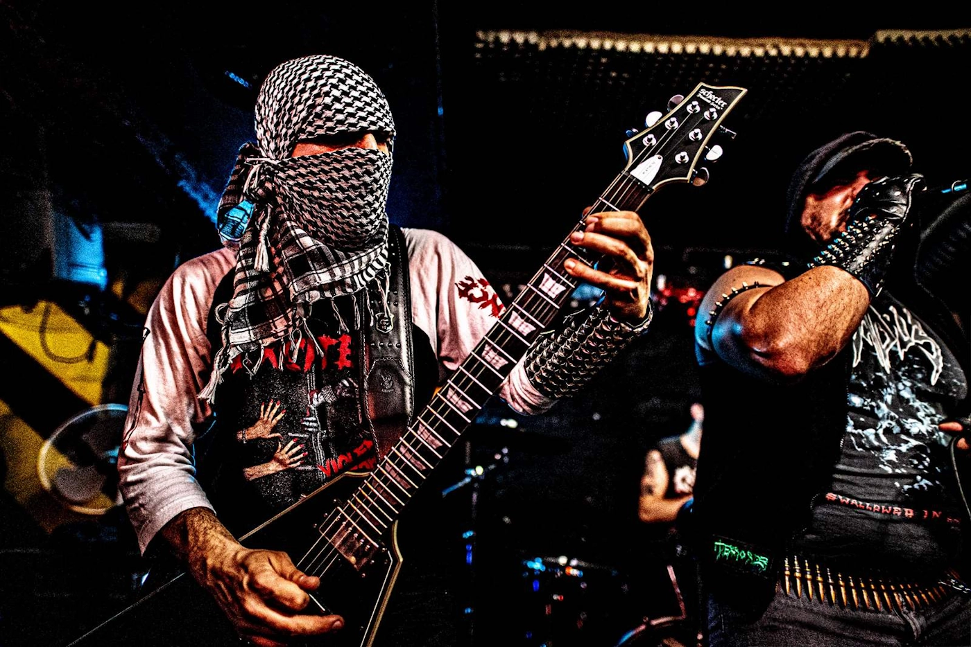 Ορυμαγδός: Καραντίνα, οργή, DIY και zombie apocalypse