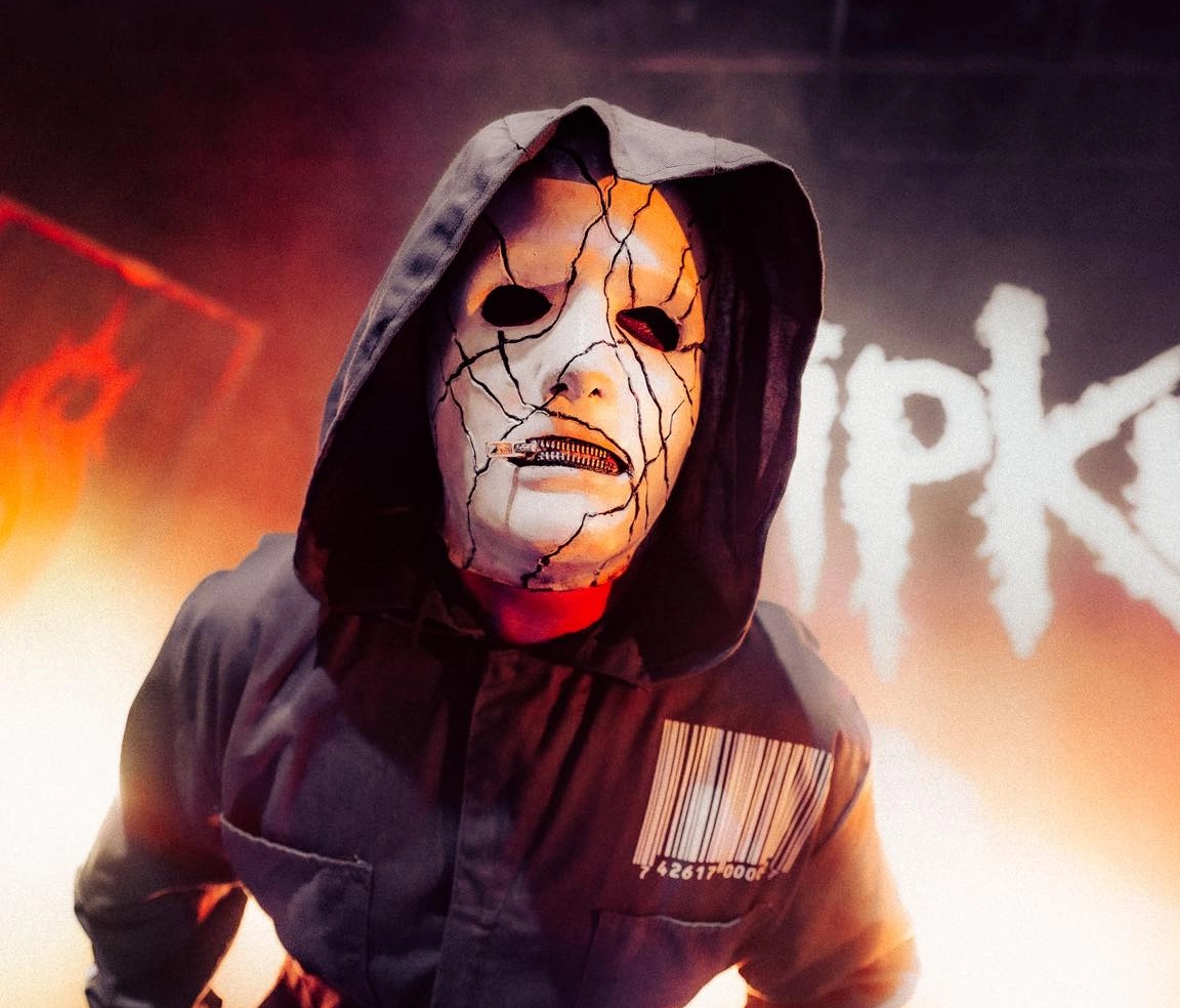 Οι Slipknot κυκλοφορούν επιτέλους το «χαμένο» άλμπουμ “Look Outside Your Window”