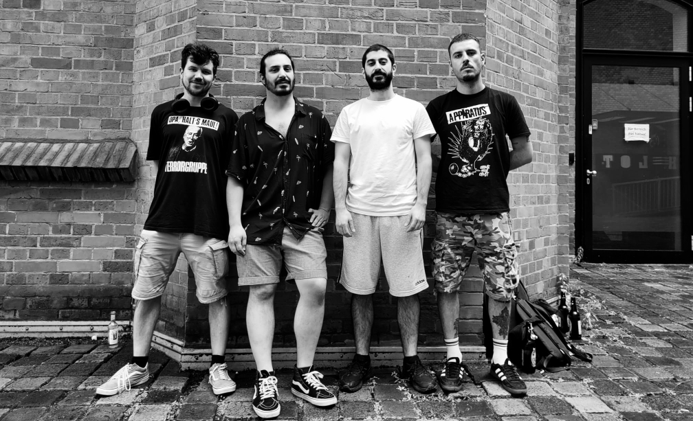 Xinila: Ένα πολύ ενδιαφέρον hardcore πειραματικό project...με μέλλον!